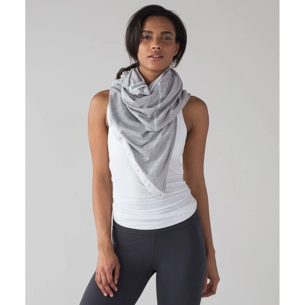 Lululemon‎ Vinyasa Scarf Grey White Micro Stripe Snap Wrap One Size O/S